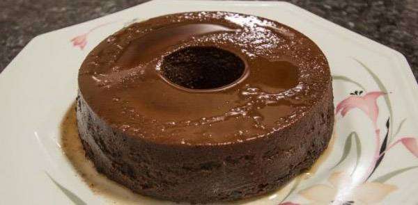 Pudim de Chocolate Simples
