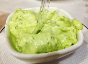 Receita de Molho Verde de Alho