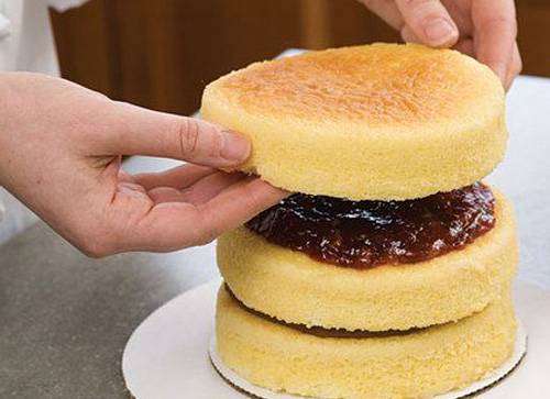 03 Bolo Pão de Ló Sem Ovo