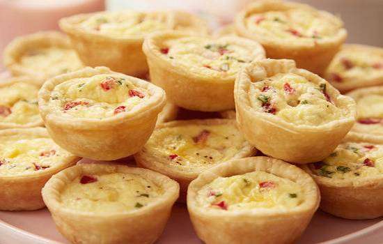 Mini Quiche de Queijo