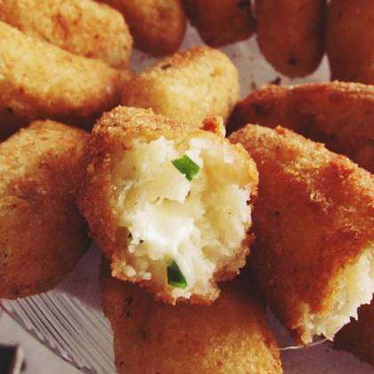 BOLINHO DE MANDIOCA