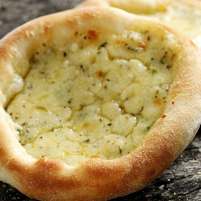 COMO FAZER RECHEIO DE QUEIJO PARA ESFIHA