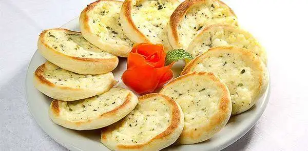 Recheio-de-queijo-da-esfiha-do-Habibs