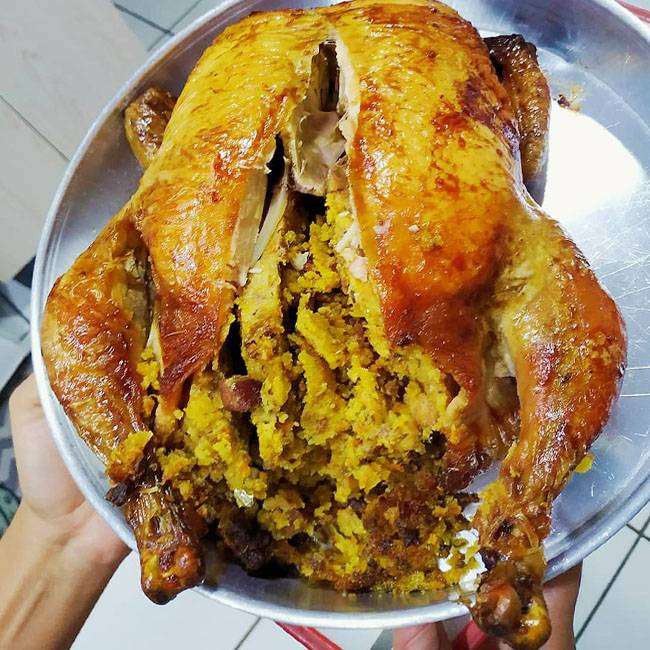 Frango Recheado com Farofa